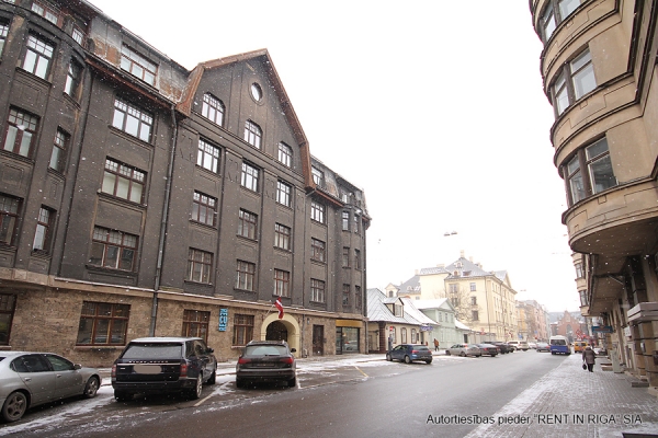 Apartment for sale, Baznīcas street 13 - Image 1
