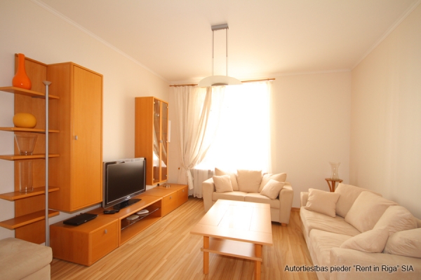 Apartment for rent, Dzirnavu street 34a - Image 1