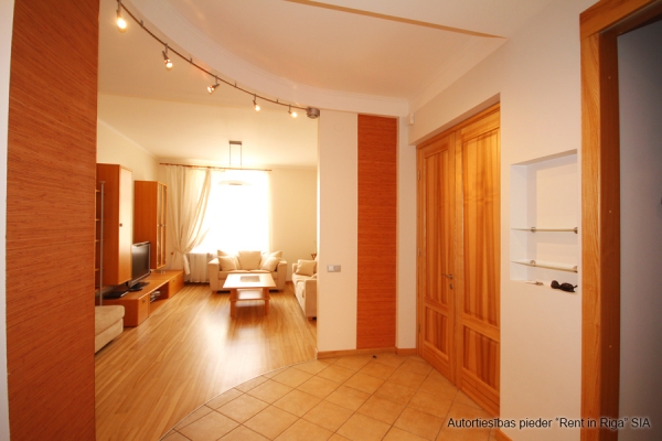 Apartment for rent, Dzirnavu street 34a - Image 1