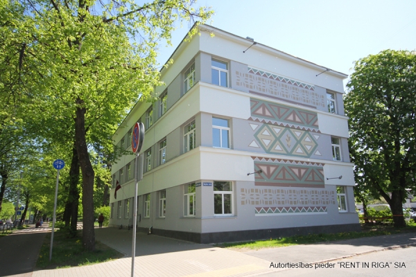 Property building for sale, Brīvības gatve street - Image 1