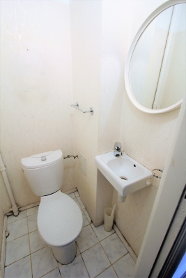 Izīrē dzīvokli, Baznīcas iela 8 - Attēls 1