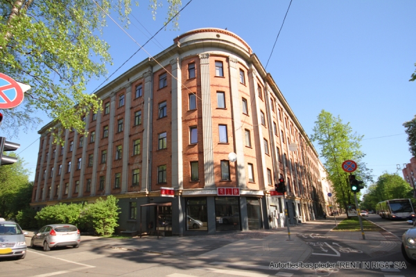 Retail premises for sale, Valdemāra street - Image 1