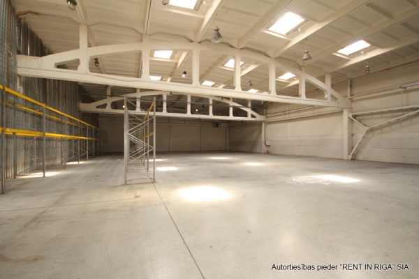 Warehouse for rent, Rencēnu street - Image 1