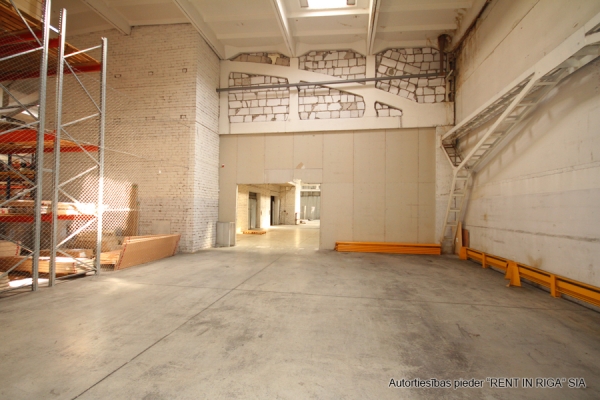 Warehouse for rent, Rencēnu street - Image 1