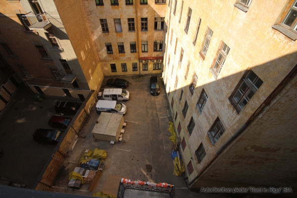 Izīrē dzīvokli, Blaumaņa iela 9 - Attēls 1