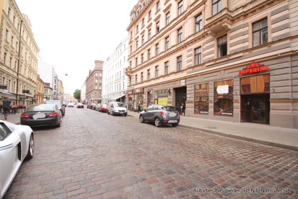 Izīrē dzīvokli, Blaumaņa iela 9 - Attēls 1