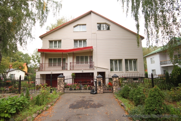 House for sale, Vecumnieku street - Image 1