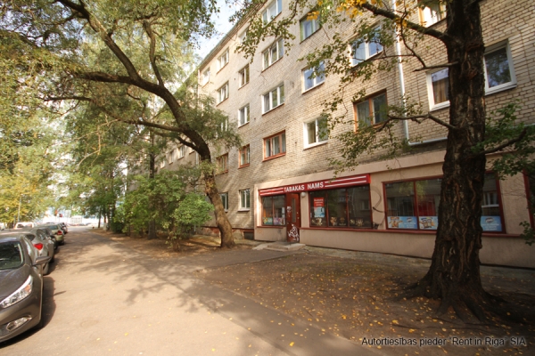 Retail premises for sale, Mālpils street - Image 1
