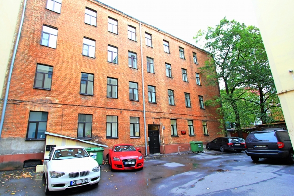 Apartment for rent, Krišjāņa Valdemāra street 17 - Image 1