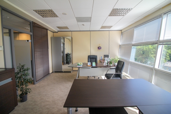 Office for rent, Duntes street - Image 1