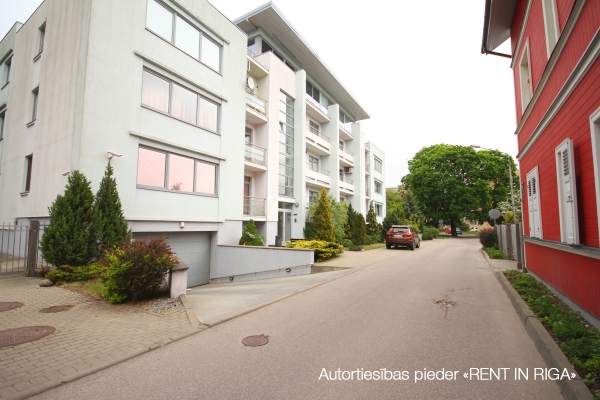 Apartment for sale, Bezdelīgu street 1 - Image 1