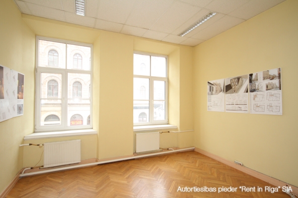 Office for rent, Aspāzijas bulvāris - Image 1