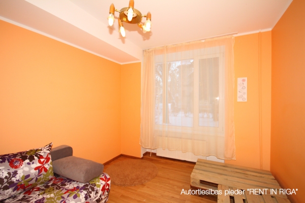 Apartment for rent, Valentīna street 16 - Image 1