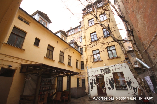 Apartment for sale, Dzirnavu street 51 - Image 1