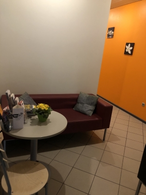 Pārdod tirdzniecības telpas, A. Čaka iela - Attēls 1