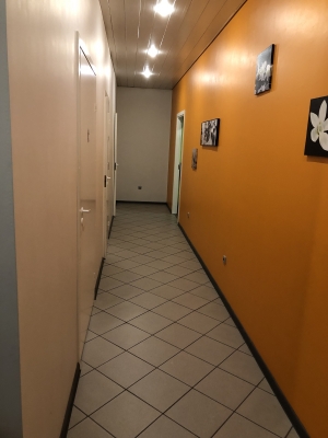 Pārdod tirdzniecības telpas, A. Čaka iela - Attēls 1