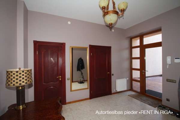 House for rent, Mežnoras street - Image 1