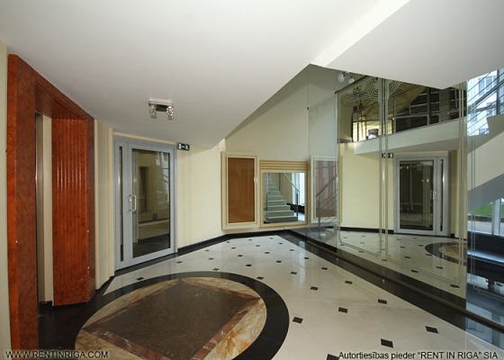 Apartment for sale, Republikas laukums street 3 - Image 1