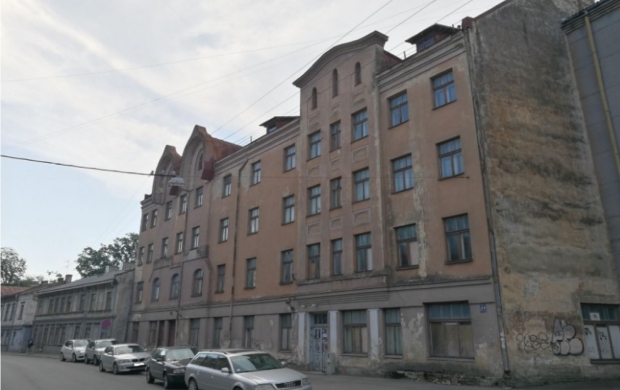 Property building for sale, Mazā Nometņu street - Image 1