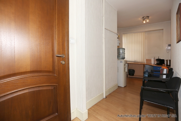 Apartment for rent, Dzirnavu street 132 - Image 1