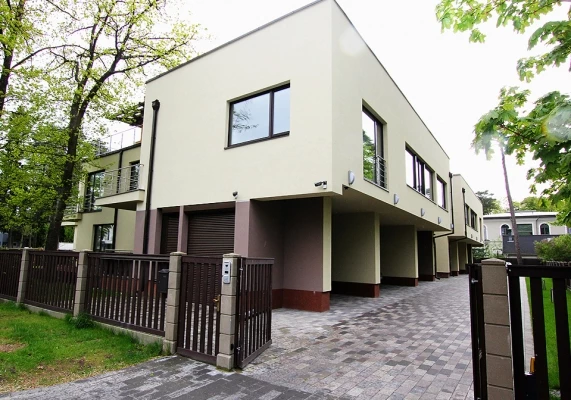 Dzīvoklis — Meža prospekts 19, Bulduri, Jūrmalas pilsēta