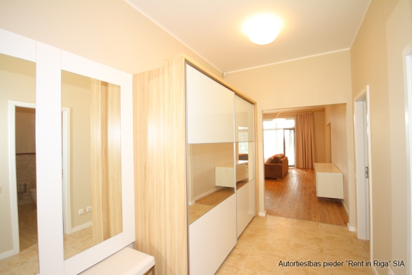 House for rent, Meierovica prospekts - Image 1