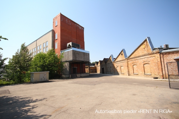 Industrial premises for rent, Baltā street - Image 1