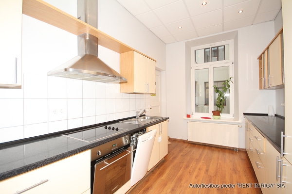 Apartment for rent, Vīlandes street 1 - Image 1
