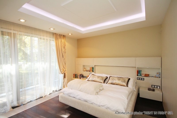Apartment for sale, Dzintaru prospekts street 20 - Image 1