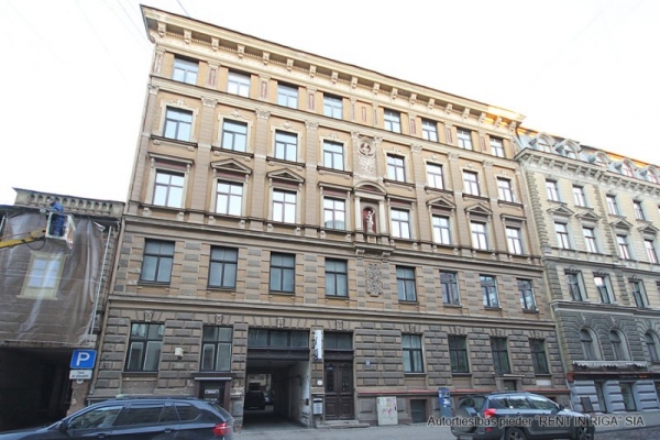 Apartment for sale, Blaumaņa street 25 - Image 1