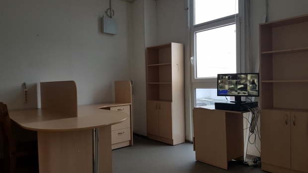 Pārdod noliktavu, Meirānu iela - Attēls 1