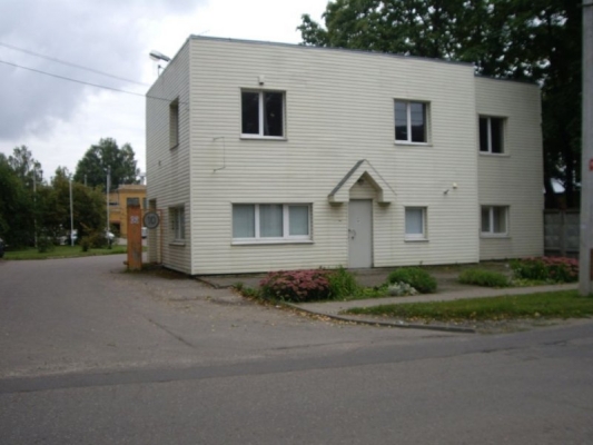 Iznomā noliktavu, Krūzes iela - Attēls 1