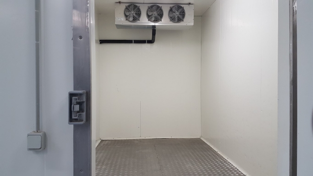 Pārdod noliktavu, Meirānu iela - Attēls 1