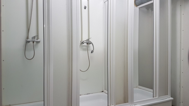 Pārdod noliktavu, Meirānu iela - Attēls 1