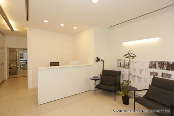 Iznomā biroju, Mazā Smilšu iela - Attēls 1