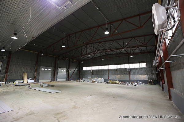 Iznomā noliktavu, Kurzemes prospekts iela - Attēls 1