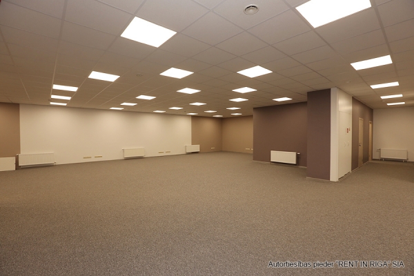 Iznomā ražošanas telpas, Kurzemes prospekts iela - Attēls 1