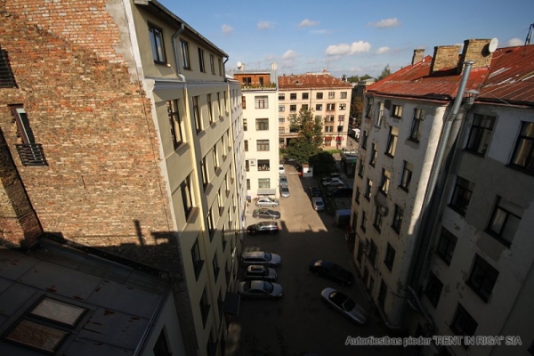 Apartment for rent, Krišjāņa Valdemāra street 75 - Image 1