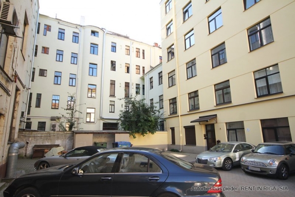 Apartment for rent, Krišjāņa Valdemāra street 75 - Image 1
