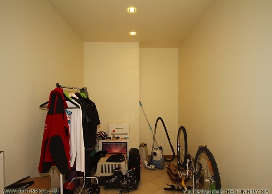 Pārdod dzīvokli, Brīvības iela 139 - Attēls 1