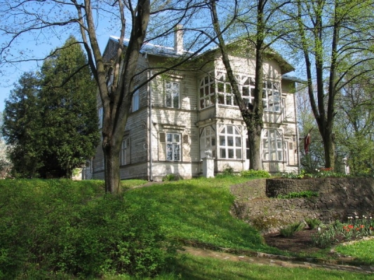 Pārdod māju, Fridriha Candera iela - Attēls 1