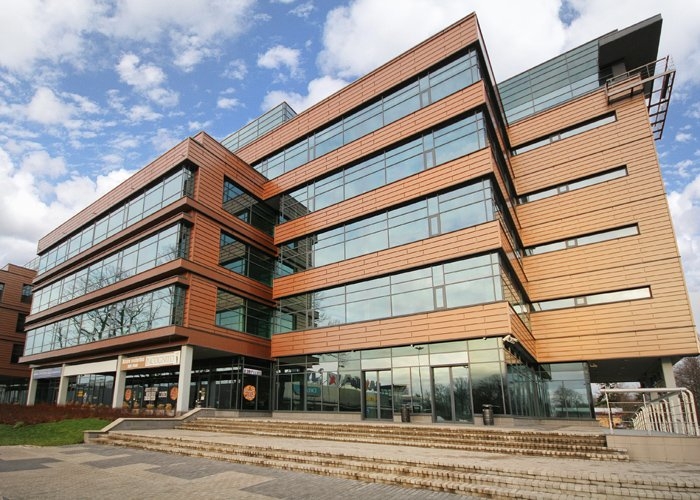 Sludinājumi. Birojs Ziepniekkalnā, jaunā biroju ēkā.  + 4. stāvā.  + Pašlaik birojs sastāv no atērtas telpas un Cena: 2014 EUR/mēn Foto #1