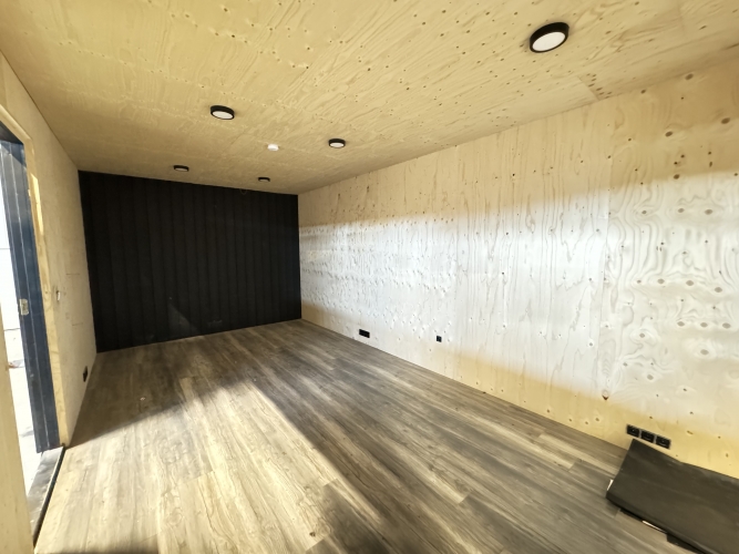 Sludinājumi. Iznomājam neapkurināmas ražošanas/noliktavas telpas Ķekavā.  Atsevišķi stāvošs siltināts angārs ar Cena: 2475 EUR/mēn Foto #8