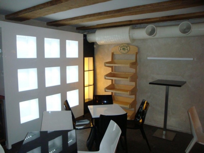 Объявление. Pārdod telpas Vecrīgā.   Telpas sadalītas divos stāvos:  1. stāvā virtuve, bāra zona ar nelielu Цена: 270000 EUR Foto #5