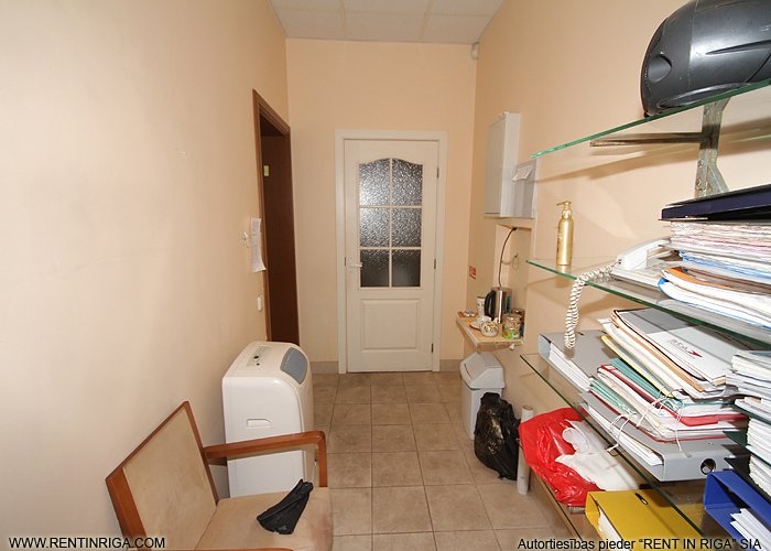 Объявление. Lieliskas tirdzniecības telpas restaurētā Vecrīgas ēkā ar kopīgo platību 40 kvadrātmetri. Цена: 272950 EUR Foto #6