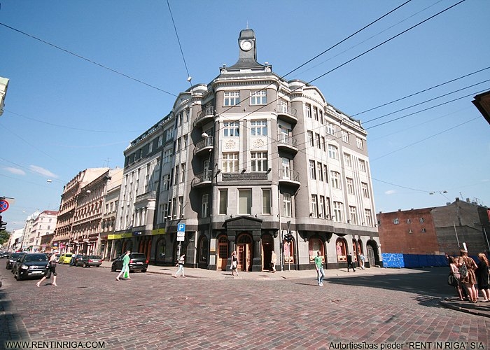 Sludinājumi. Piedāvājam nomāt birojus renovētā ēkā Tērbatas un Dzirnavu ielu krustojumā. Pilnībā aprīkoti un Cena: 1090 EUR/mēn Foto #8