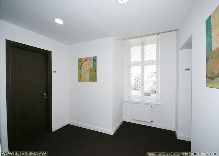 Sludinājumi. Piedāvājam nomāt birojus renovētā ēkā Tērbatas un Dzirnavu ielu krustojumā. Pilnībā aprīkoti un Cena: 568 EUR/mēn Foto #5