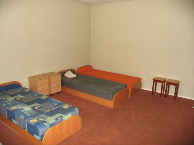 Sludinājumi. Tiek pārdota divstāvu ēka Teikā.   + Kopējā mājas platība 175 m2. + Zemes platība ~ 677 m2.  - Zeme Cena: 155000 EUR Foto #5