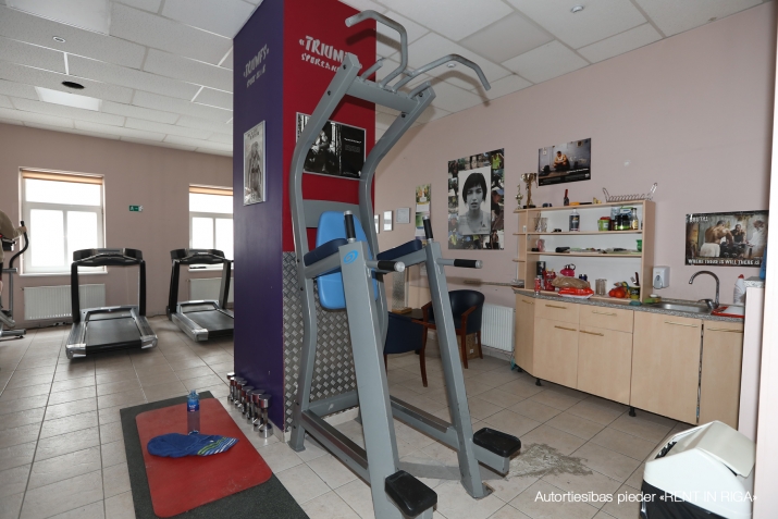 Объявление. Мультифункциональные помещения площадью 416м2. На 1-м этаже помещение для приема/рецепции, в Цена: 370000 EUR Foto #4