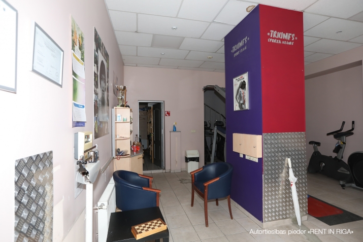 Объявление. Мультифункциональные помещения площадью 416м2. На 1-м этаже помещение для приема/рецепции, в Цена: 370000 EUR Foto #3